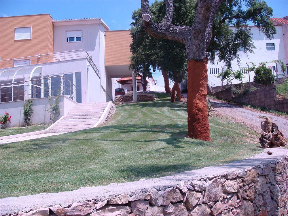 Residencia Santa Marta Hotel Tomar Exterior photo