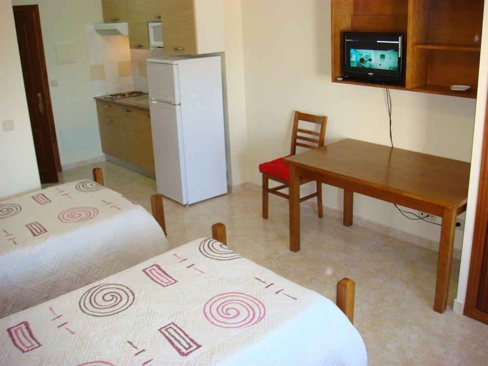 Residencia Santa Marta Hotel Tomar Exterior photo